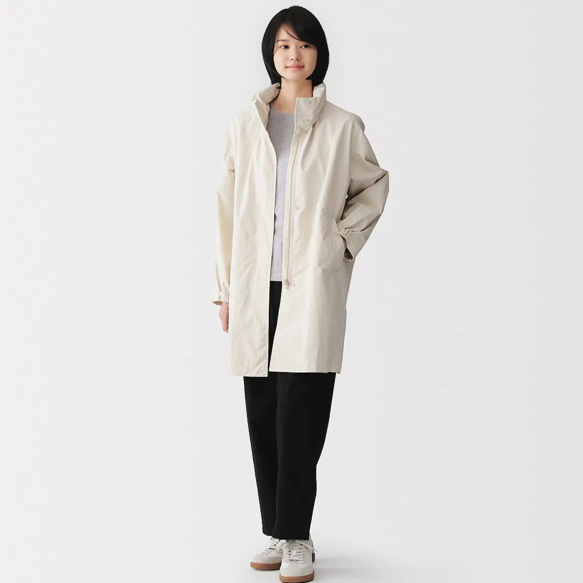 Sale Muji Abrigo con capucha extraíble y repelente al agua para mujer