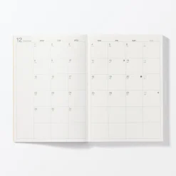 Muji Agenda mensual y semanal de 2026 - B6