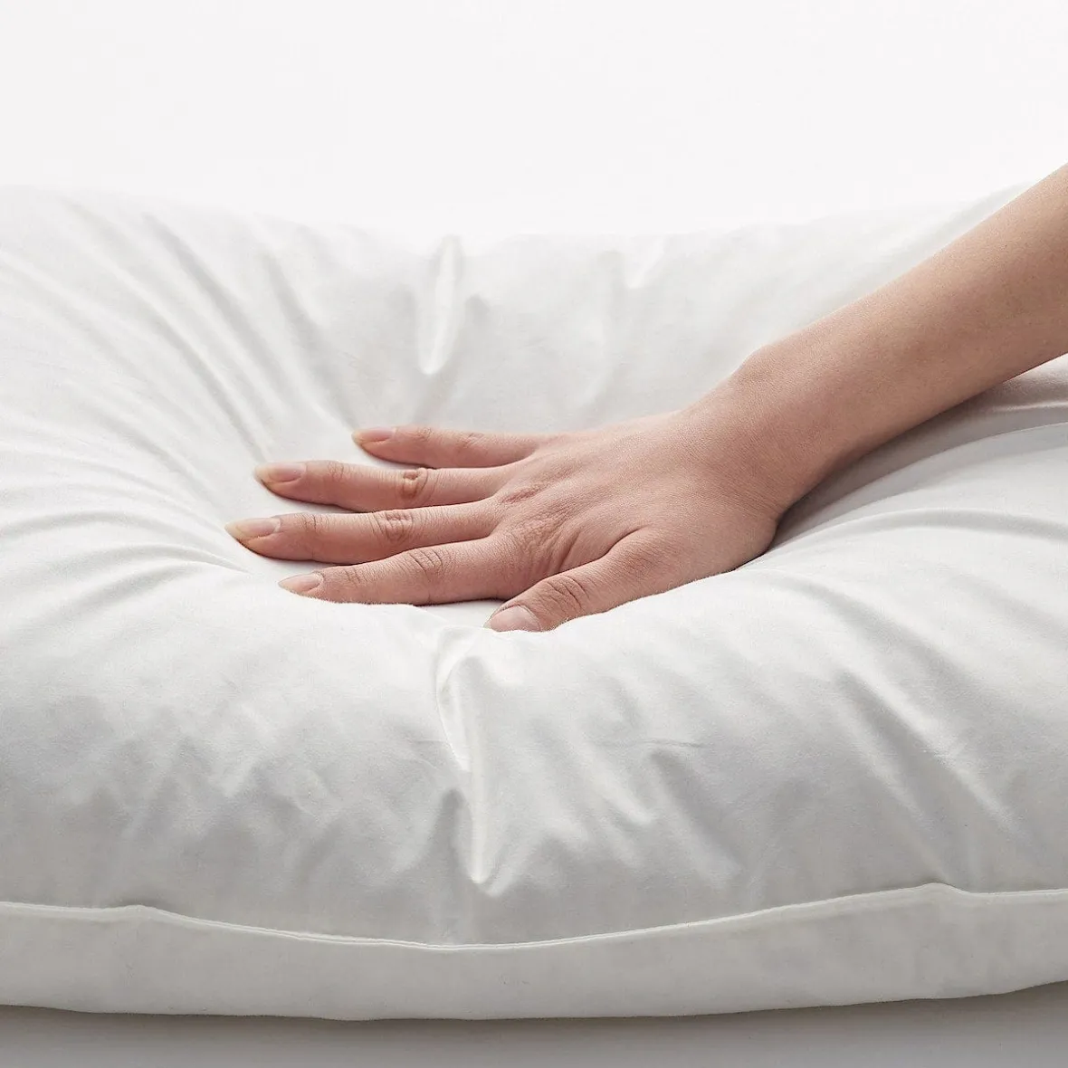 Hot Muji Almohada de plumas 43 x 63 cm