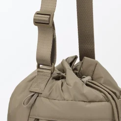 Hot Muji Bolsa acolchada de nylon reciclado repelente al agua