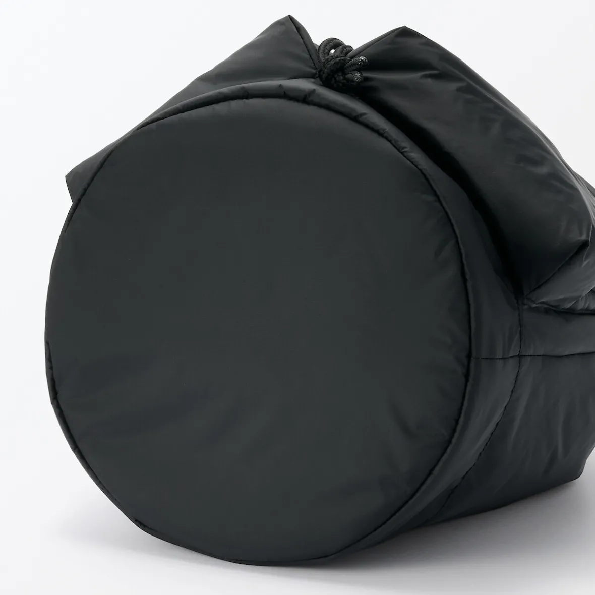 Hot Muji Bolsa acolchada de nylon reciclado repelente al agua