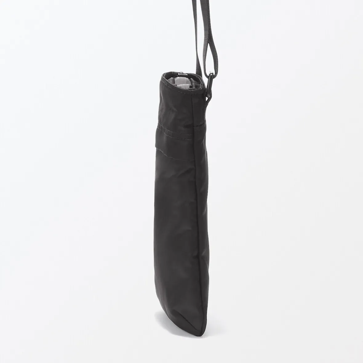 Clearance Muji Bolsa de nailon reciclado y cuerpo cruzado ‐ Mini