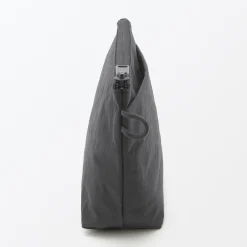 Outlet Muji Bolsa de nailon texturizada que se mantiene de pie ‐ Mediana