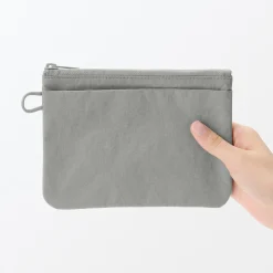 Muji Bolsa de nailon texturizada con cremallera ‐ Mediana