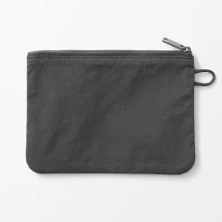 Muji Bolsa de nailon texturizada con cremallera ‐ Mediana