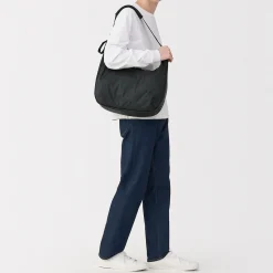 New Muji Bolso bandolera de nylon reciclado repelente al agua acolchado con 2 asas
