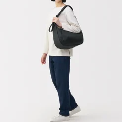 New Muji Bolso bandolera de nylon reciclado repelente al agua acolchado con 2 asas