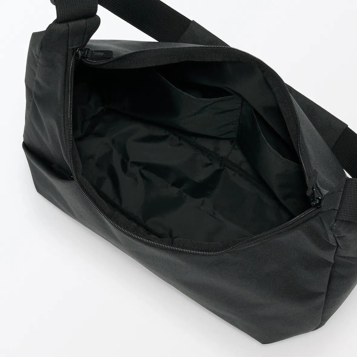 Muji Bolso bandolera de poliéster y 2 asas repelente al agua