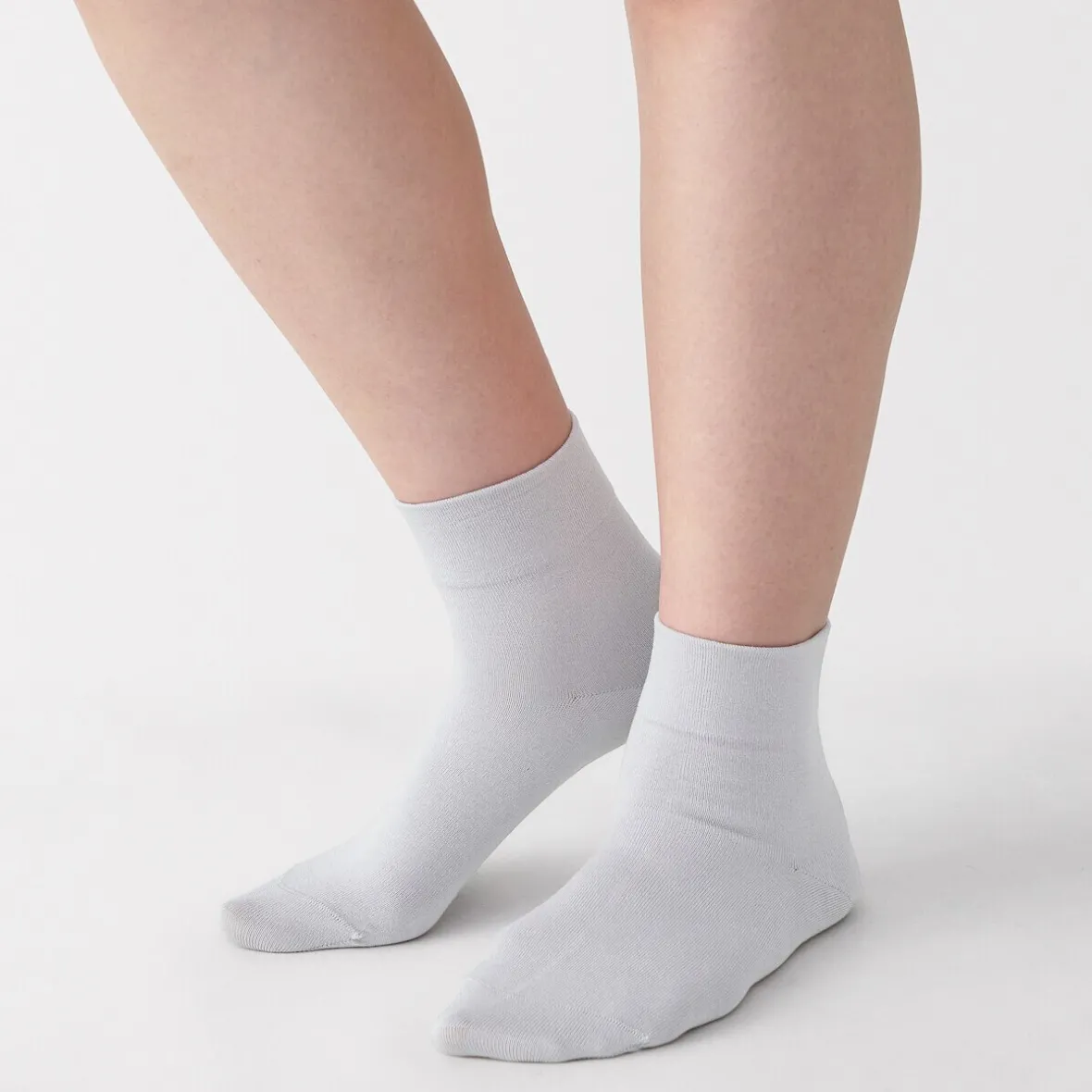 Outlet Muji Calcetines tobilleros de modal mezclado con ángulo recto y puño cómodo para mujer