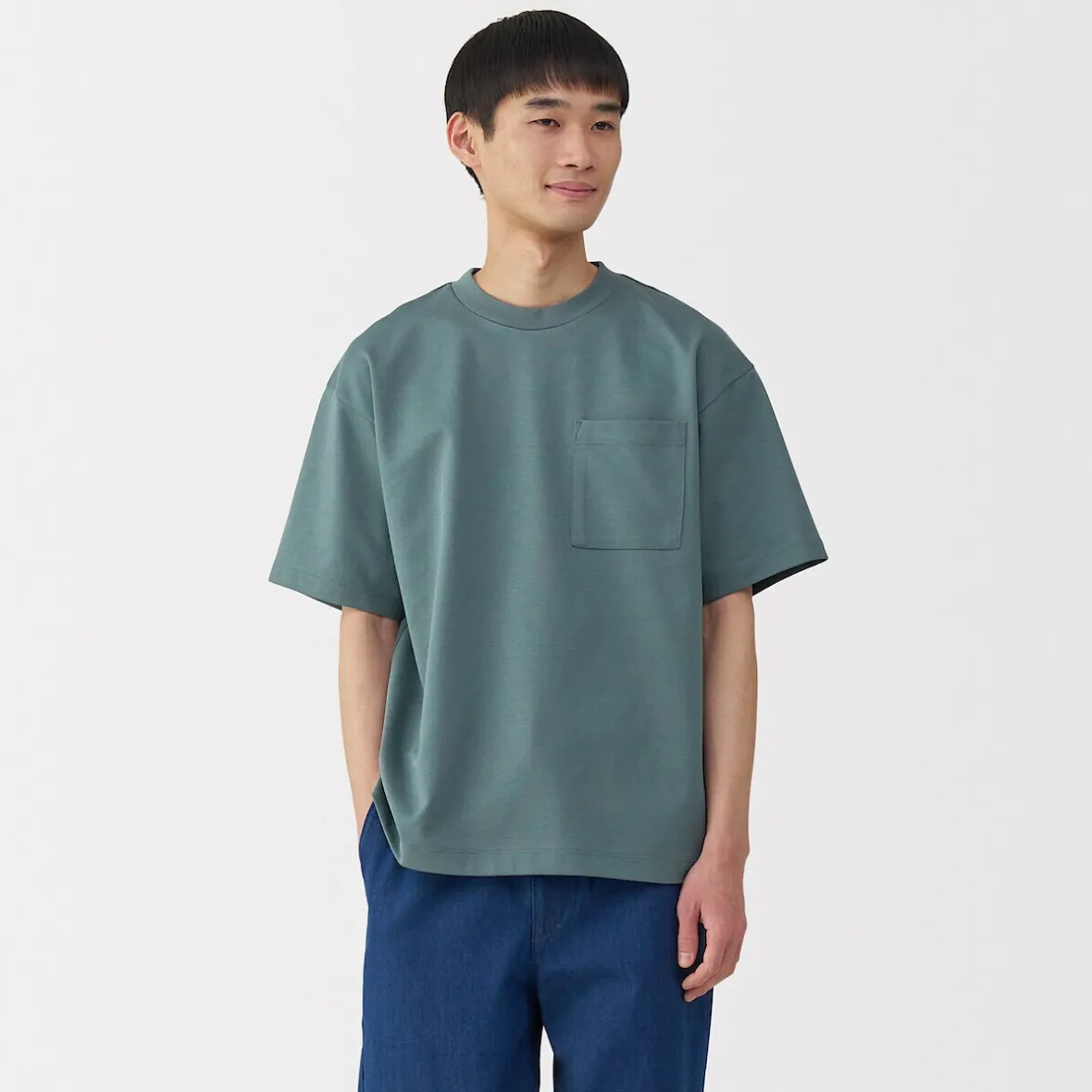 Discount Muji Camiseta Cool Touch Relaxed Fit con bolsillo para hombre.