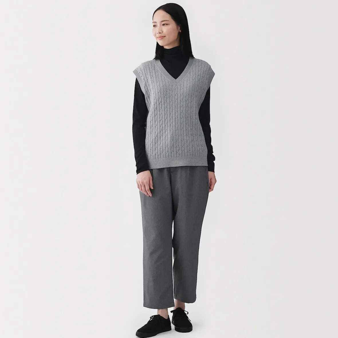 Muji Camiseta de manga larga transparente con cuello alto en mezcla de lyocell para mujer