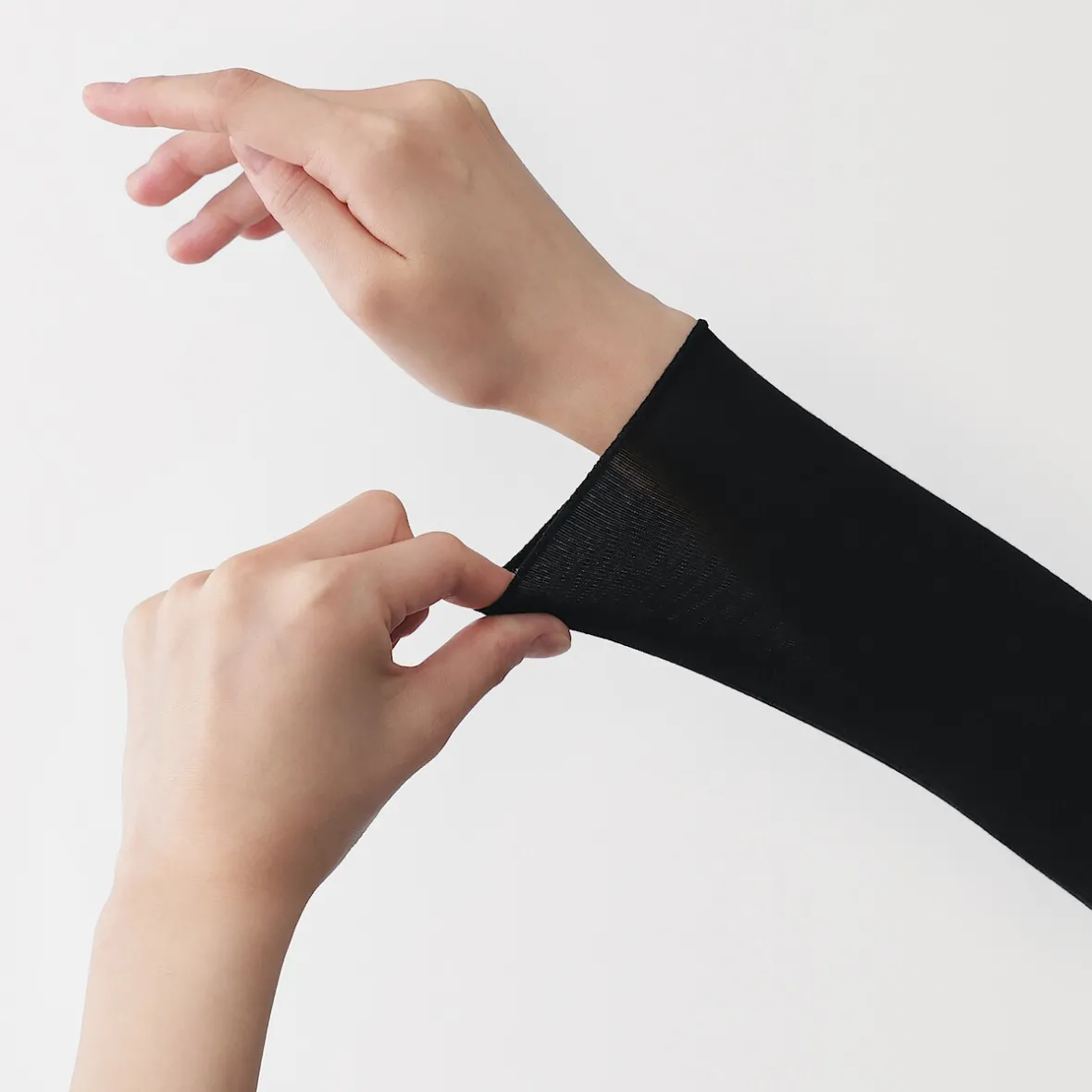 Muji Camiseta de manga larga transparente con cuello alto en mezcla de lyocell para mujer
