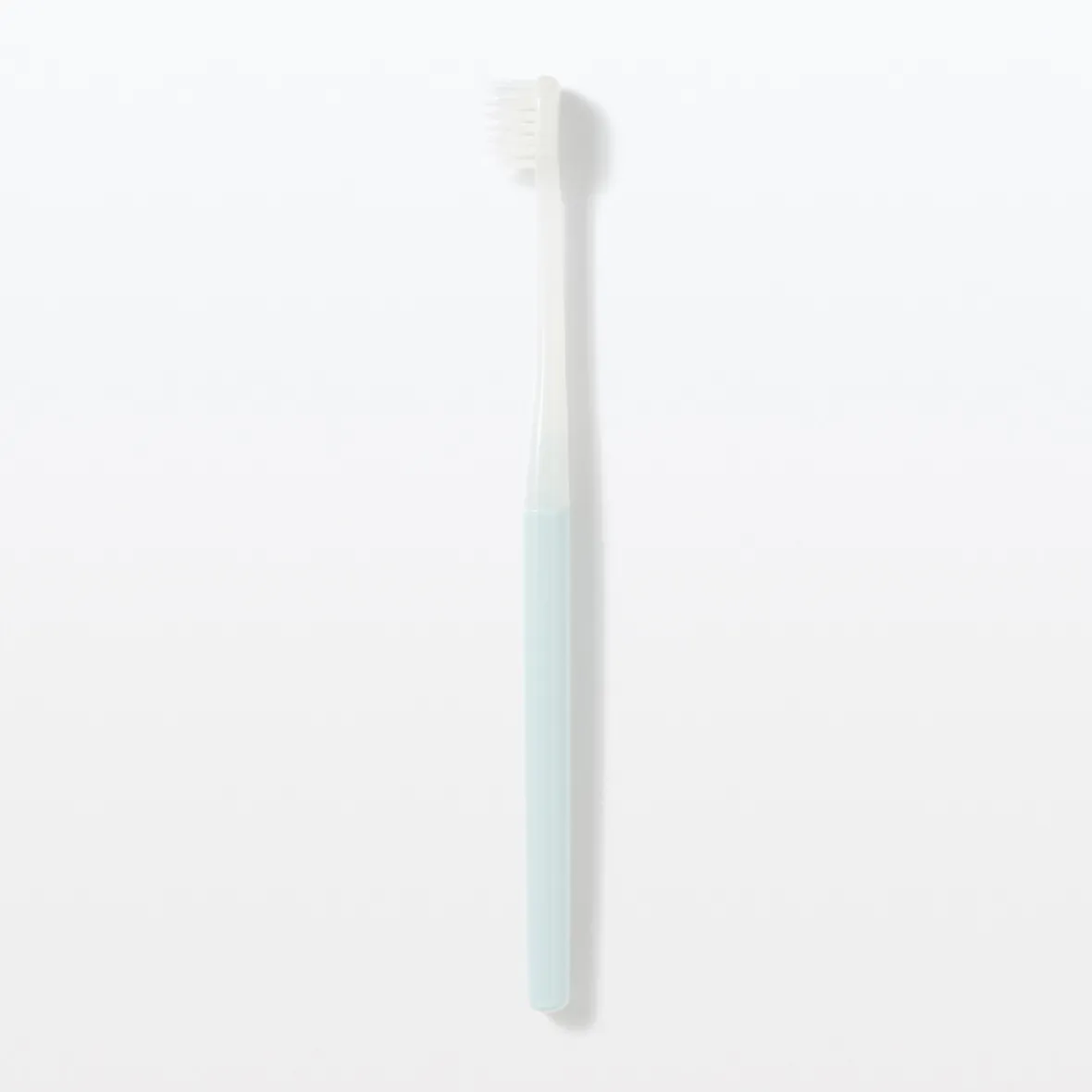 Discount Muji Cepillo de dientes con cabezal intercambiable ‐ Cerda suave y mediana