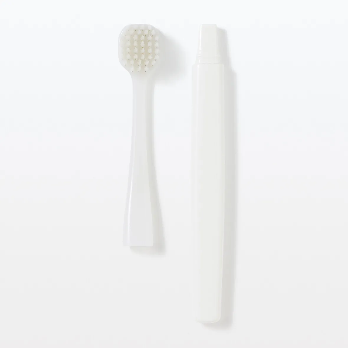 Discount Muji Cepillo de dientes con cabezal intercambiable ‐ Cerda suave y mediana