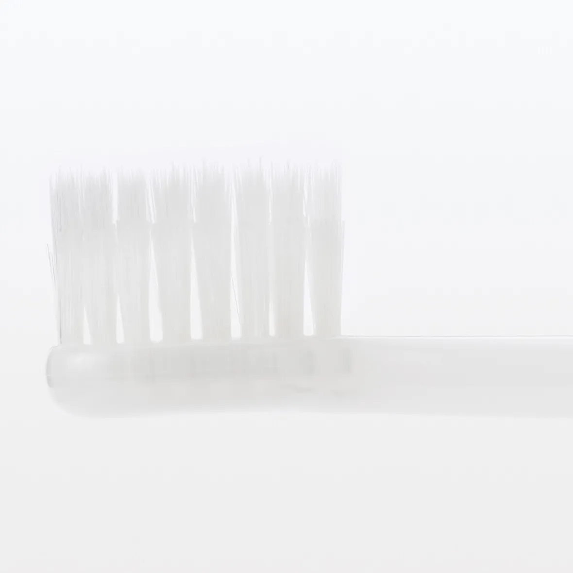 Discount Muji Cepillo de dientes con cabezal intercambiable ‐ Cerda suave y mediana
