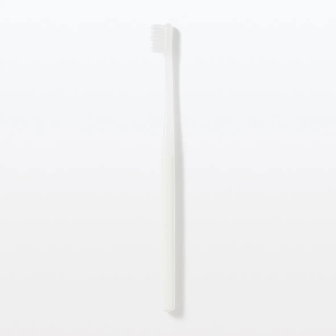 Hot Muji Cepillo de dientes con cabezal intercambiable ‐ Cerda mediana