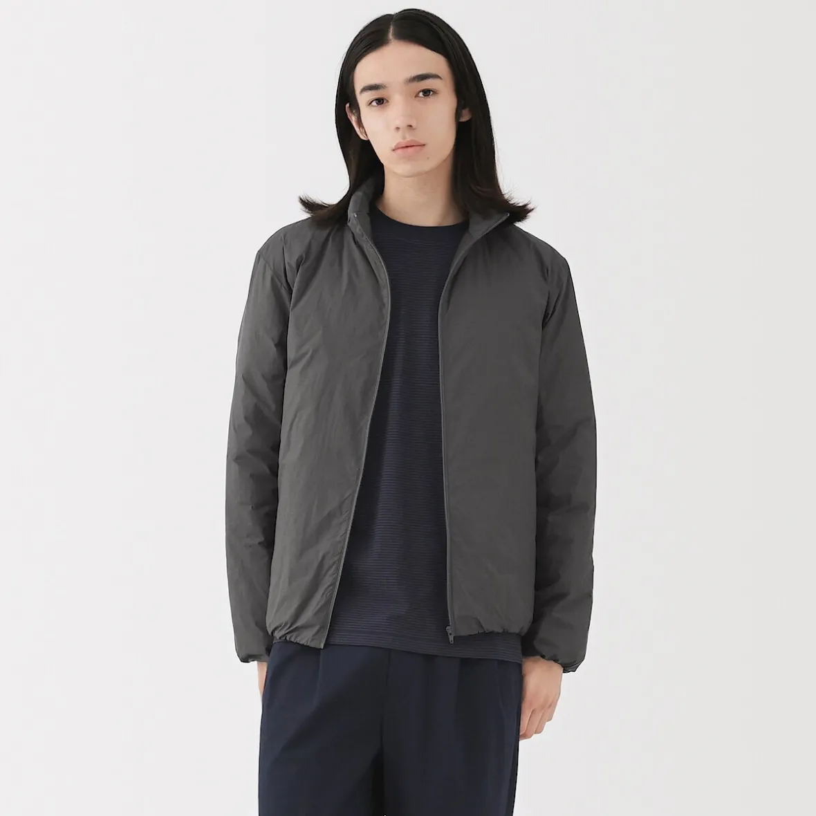 Online Muji Chaqueta ligera de plumón con cuello alto de nailon reciclado para hombre