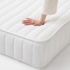 Clearance Muji Colchón de muelles ensacados de alta densidad, fácil de voltear ‐ Super King