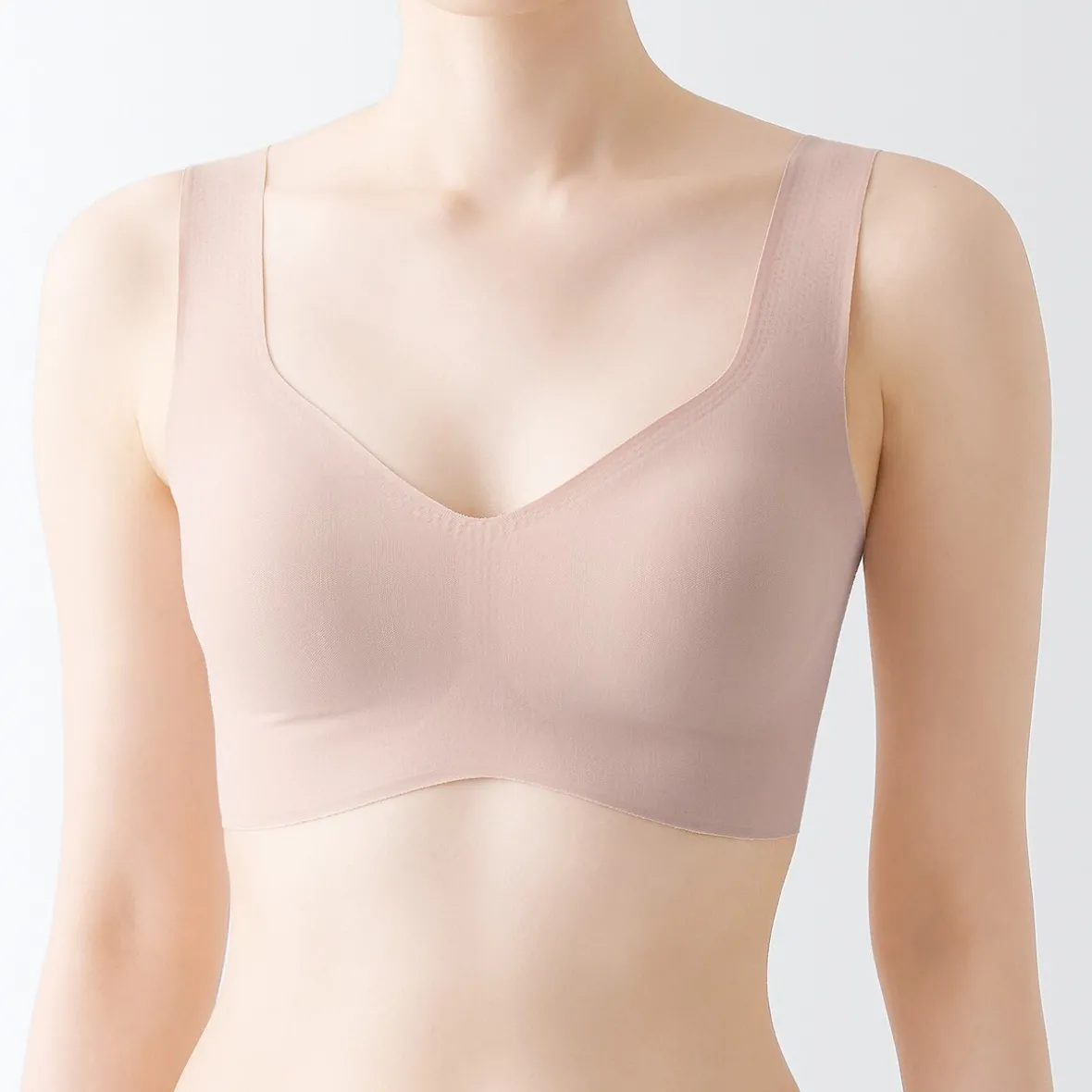 Outlet Muji Complete Seamless Padded Bra