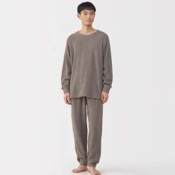 Sale Muji Conjunto de pijama forro polar texturizado de manga larga para hombre