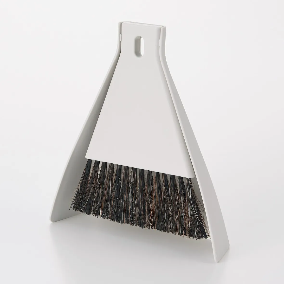 Sale Muji Escoba de mano y recogedor