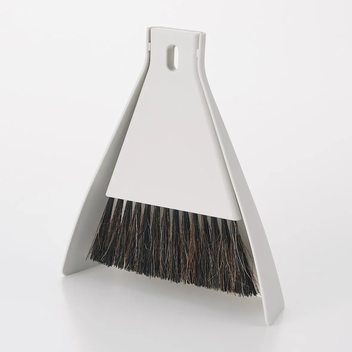 Sale Muji Escoba de mano y recogedor