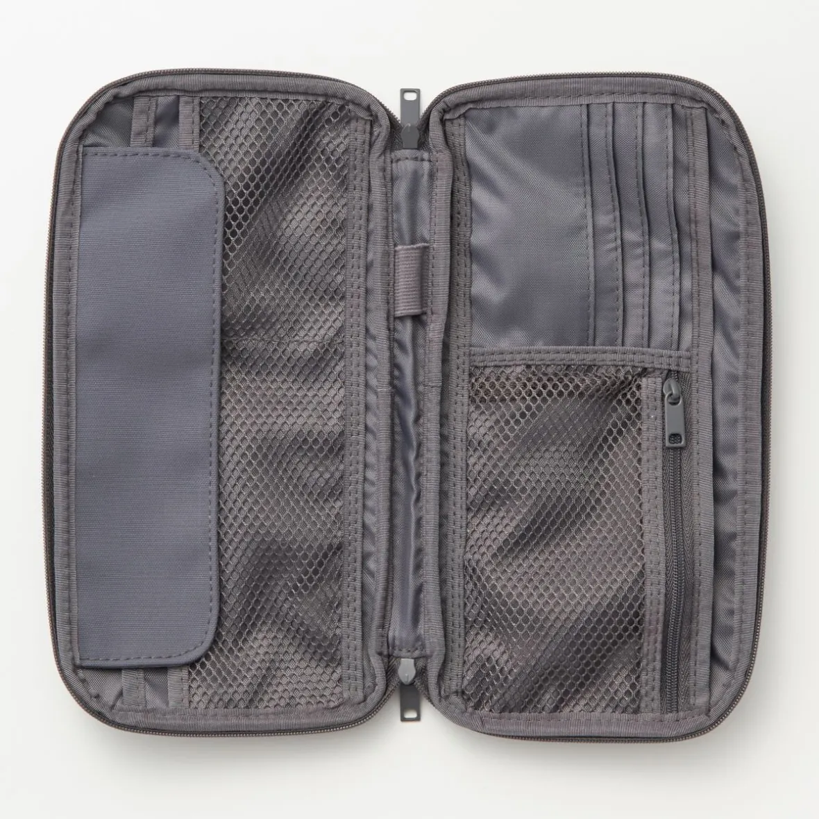 Online Muji Estuche fino para pasaporte Negro