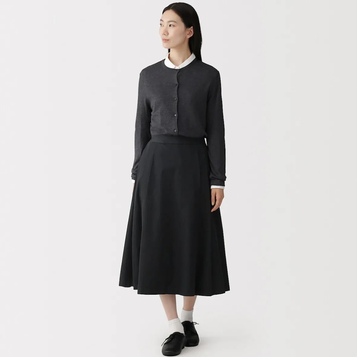 Hot Muji Falda midi plisada de sarga de algodón para mujer