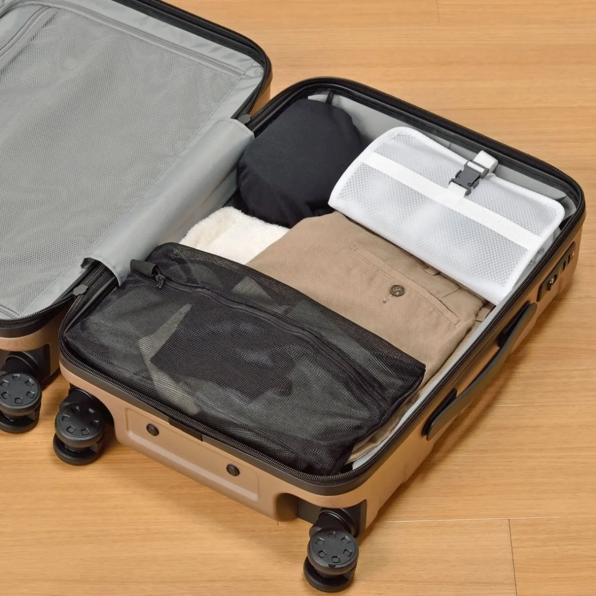 Clearance Muji Funda de ropa lavable pequeña