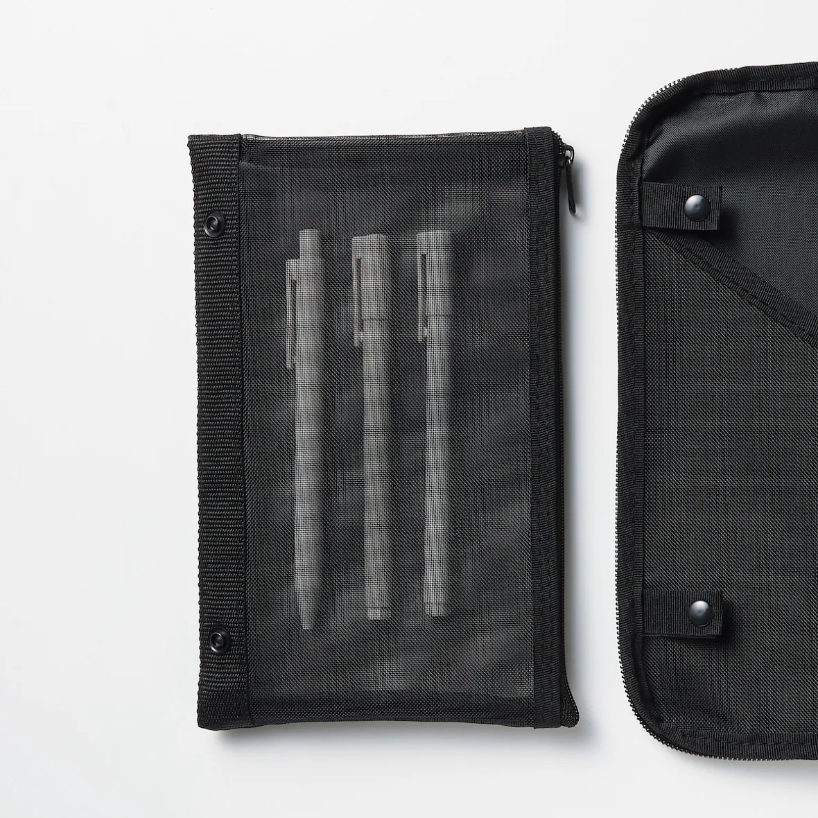 Muji Funda para agenda de poliéster con estuche para bolígrafos A5