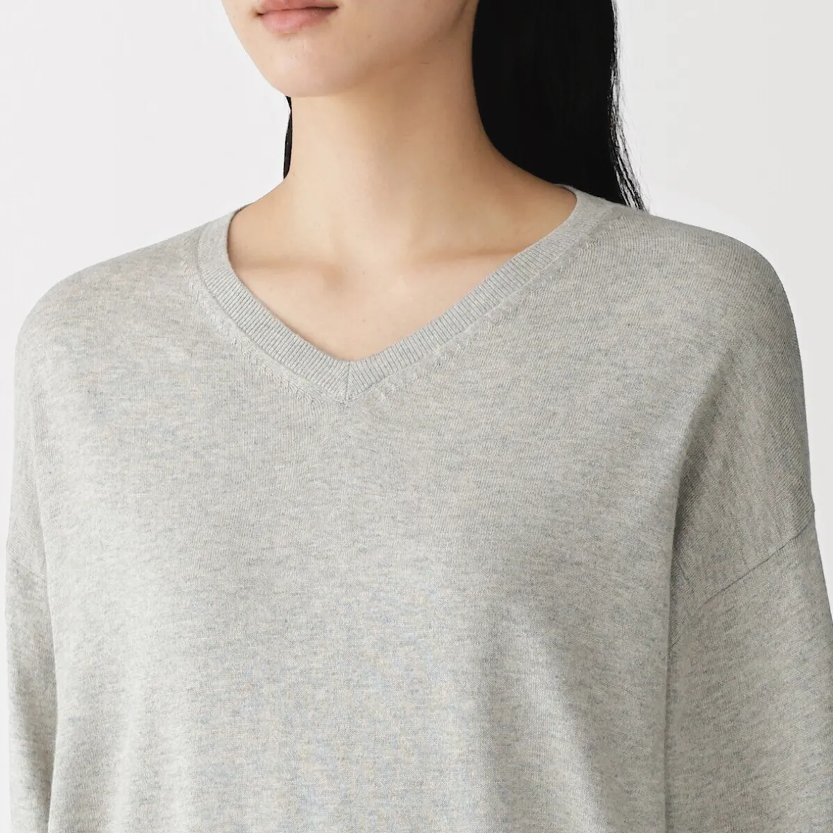 Muji Jersey con cuello en V en mezcla de fibra de soja para mujer