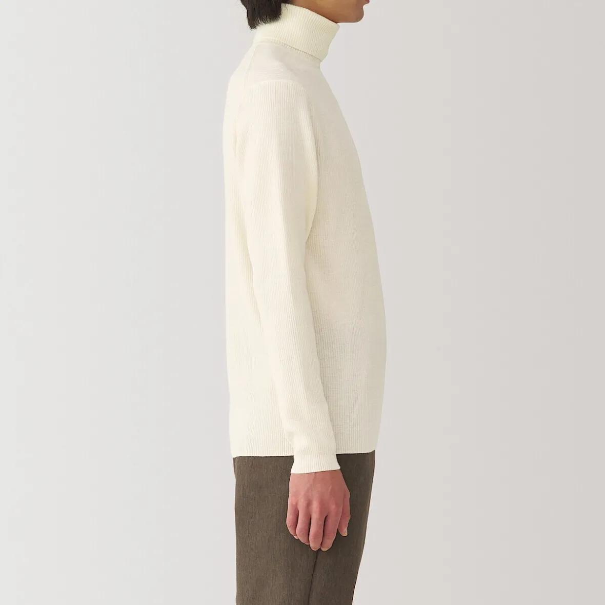 Outlet Muji Jersey de lana con cuello de tortuga acanalado