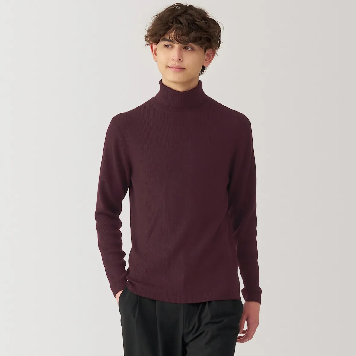 Outlet Muji Jersey de lana con cuello de tortuga acanalado