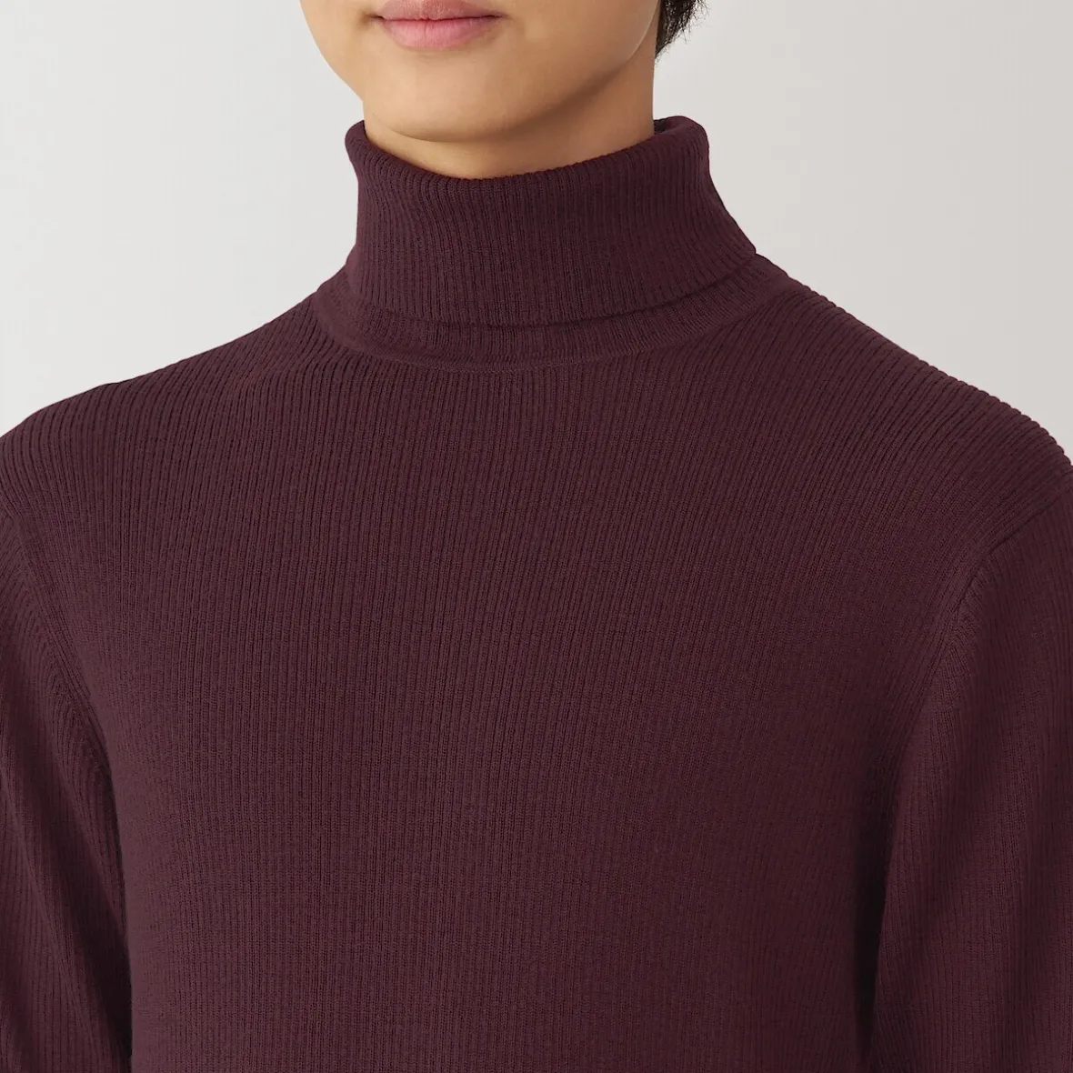 Outlet Muji Jersey de lana con cuello de tortuga acanalado
