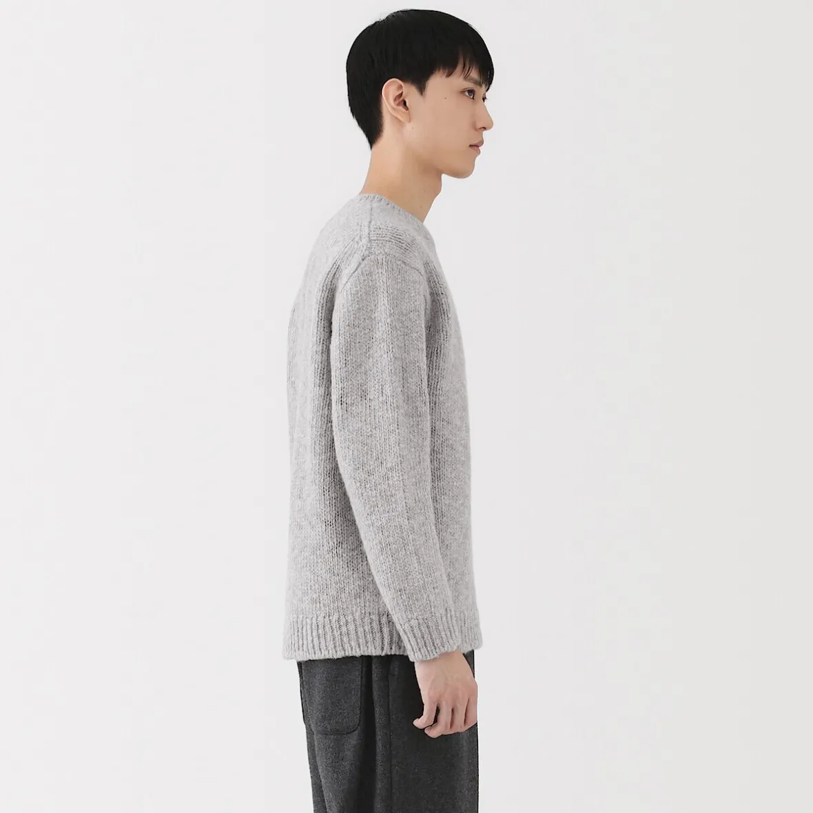 Outlet Muji Jersey de lana merina, punto grueso y cuello redondo para hombre