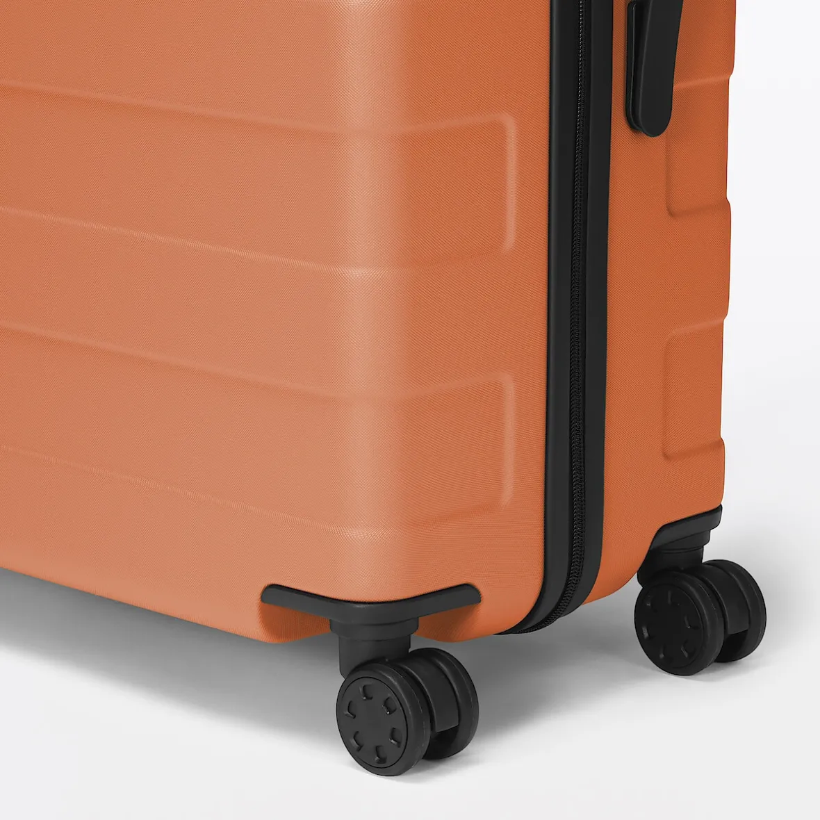 Clearance Muji Maleta Trolley Rígida 75L, Mediana