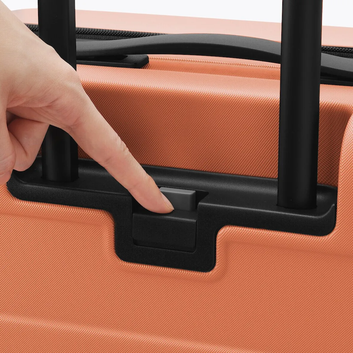 Clearance Muji Maleta Trolley Rígida 75L, Mediana