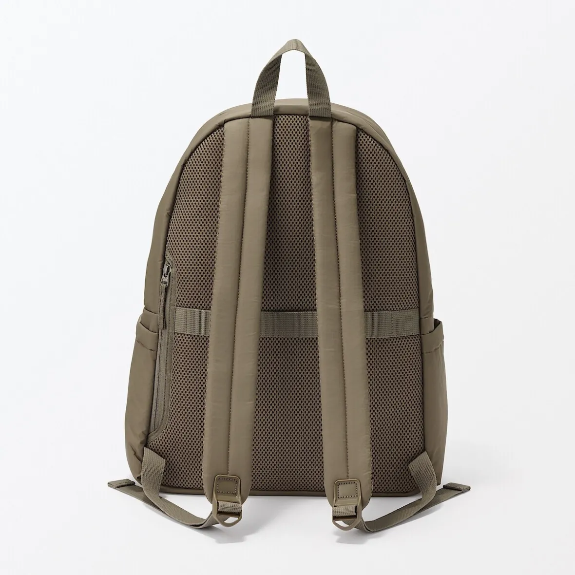 Discount Muji Mochila acolchada de nailon reciclado repelente al agua