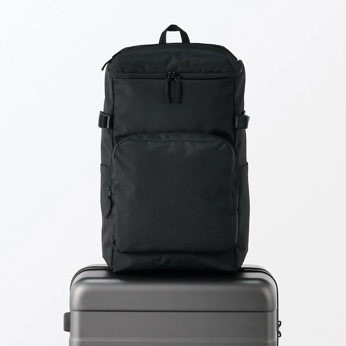 Hot Muji Mochila de cierre superior y poliéster reciclado repelente al agua