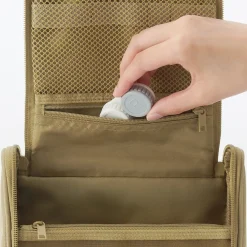 Online Muji Neceser colgante