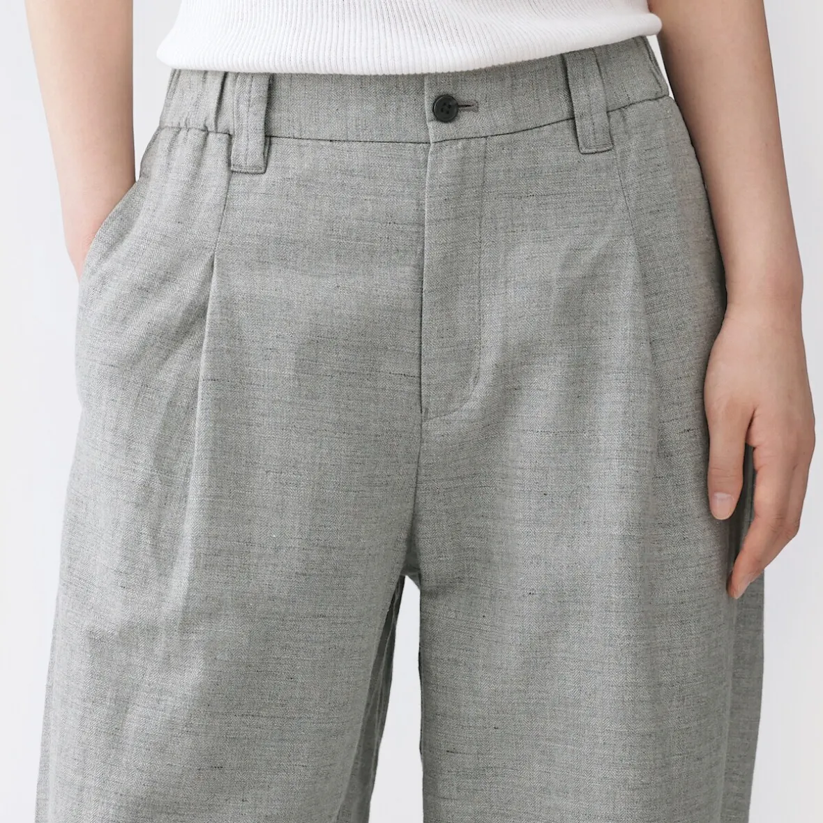 Sale Muji Pantalones plisados con patrón de espina de pez de mezcla de lino para mujer Gris