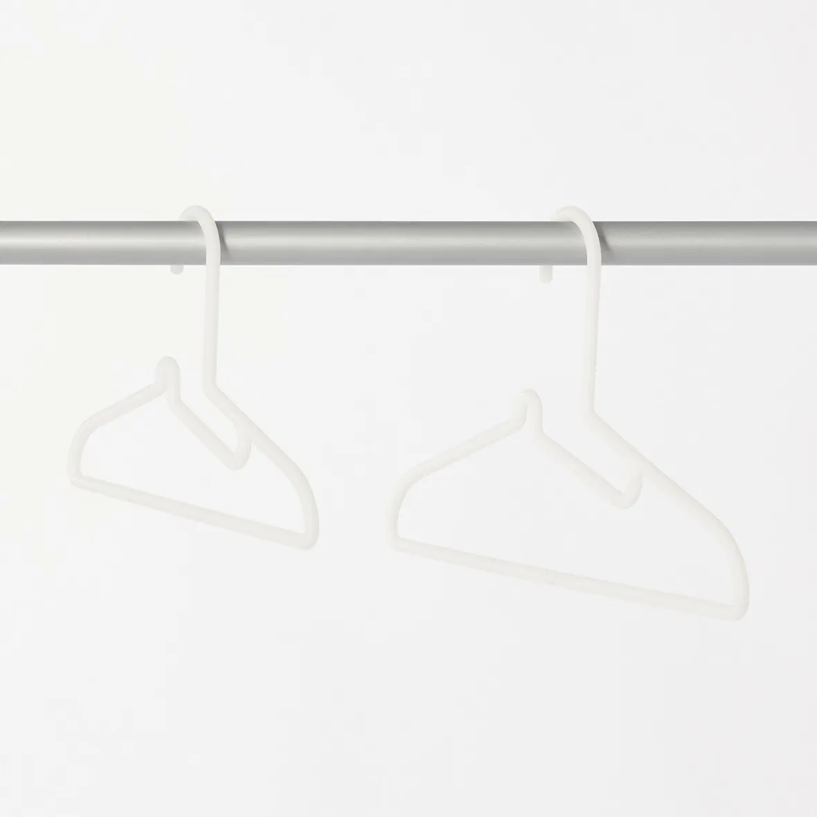 Hot Muji Percha de PP de 42 cm Set de 3 unidades