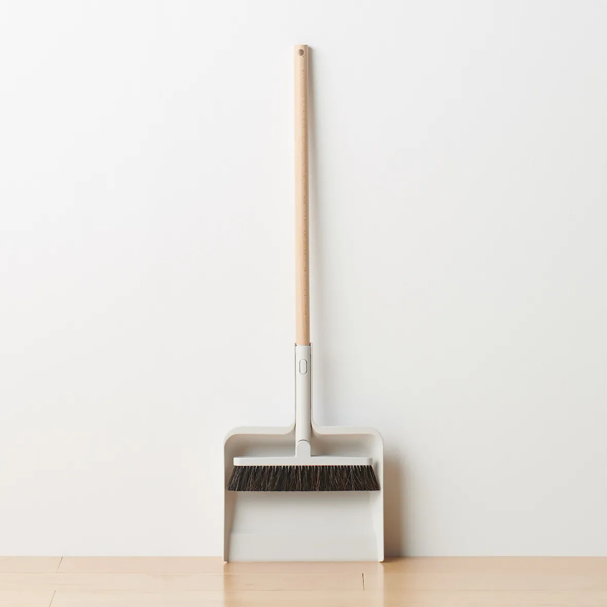 Discount Muji Sistema de limpieza ‐ Escoba plegable