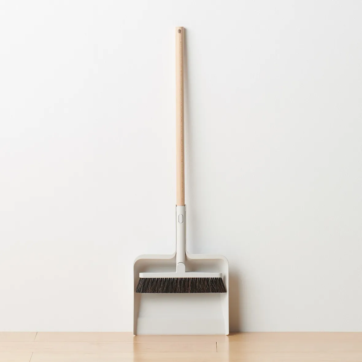 Discount Muji Sistema de limpieza ‐ Escoba plegable