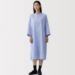 Hot Muji Vestido camisero con cuello mao de popelín de algodón orgánico para mujer