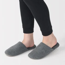 Clearance Muji Zapatillas de estar por casa de algodón suave
